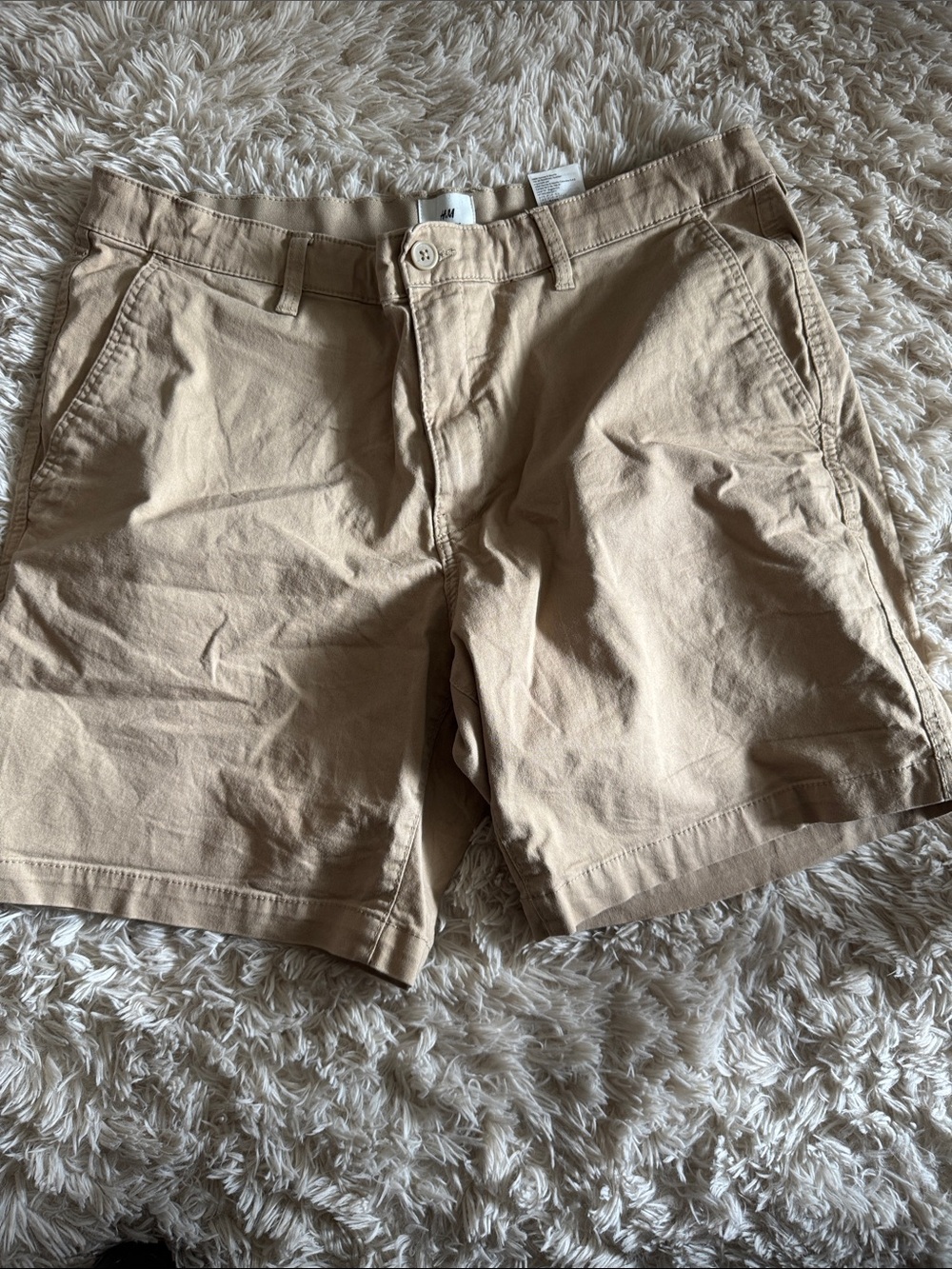 H&M Men's Beige Flat Front Chino Shorts